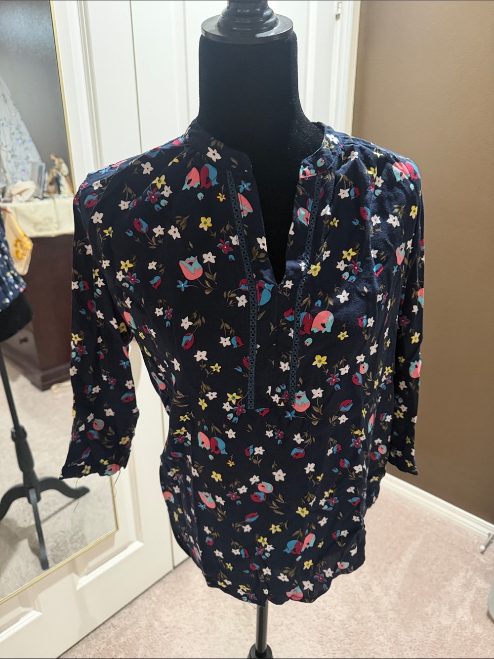 Women’s Navy Floral Split-Neck Blouse